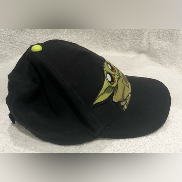 Men’s baby Yoda cap - Picture 2 of 6
